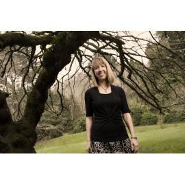 Dr Rebecca Campbell