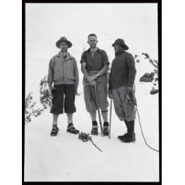 'Mace, Syme, Brustad on Dome'