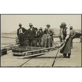 Unloading hand sledge
