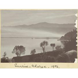 Sunrise, Akaroa