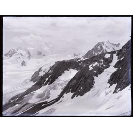 Upper Haupapa / Tasman Glacier, viewed from above Darwin Corner