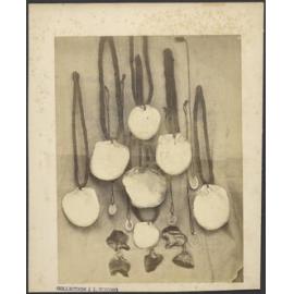 Shell necklaces and pieces of obsidian