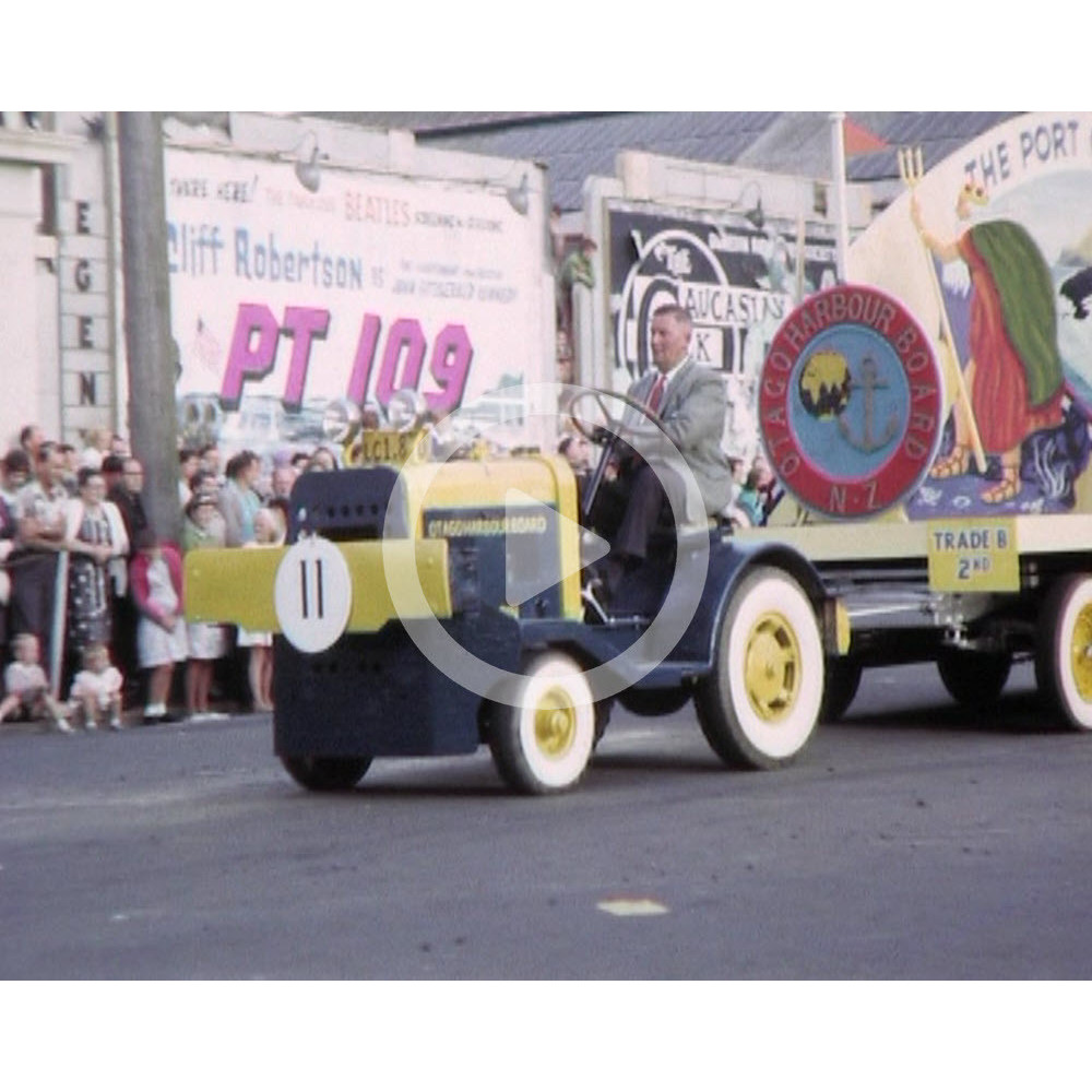 Dunedin Festival Week procession
