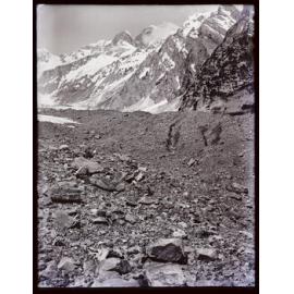 Glacial moraine, Aoraki / Mount Cook region 
