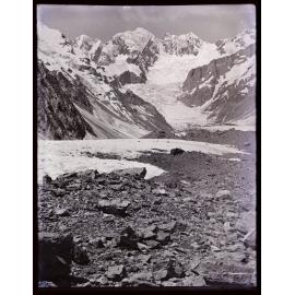Te Horokōau / Mount Tasman from the La Perouse Glacier, Torres Peak at left, Clarke Saddle at right