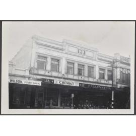 Hallenstein Brothers branch premises, Oamaru