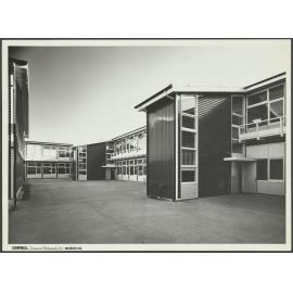 Tahuna Intermediate School classroom block
