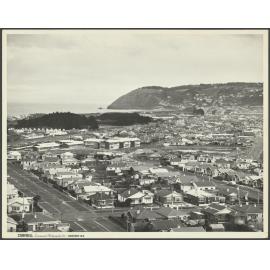 View over Tahuna Intermediate School from Musselburgh Rise 
