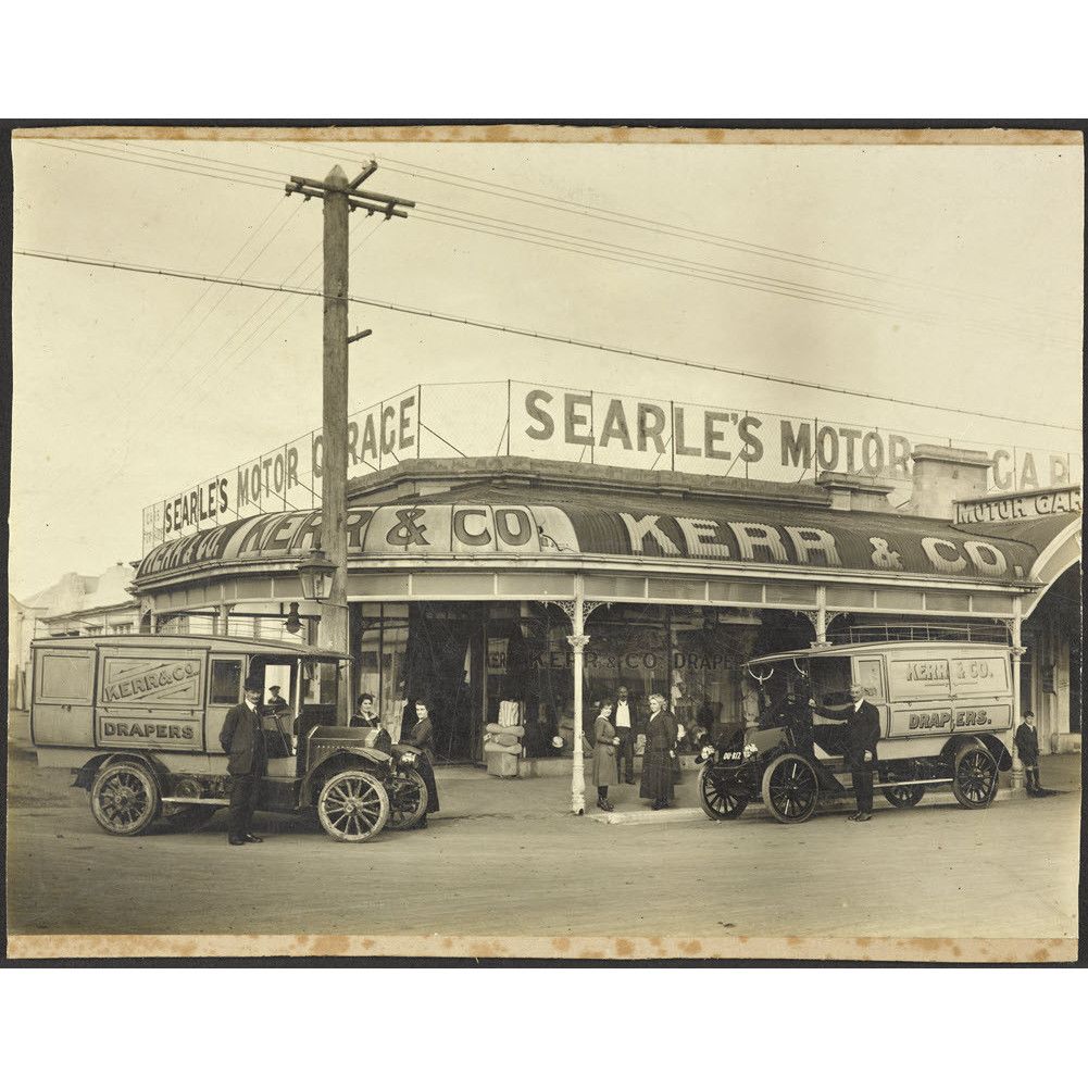 Kerr, Elizabeth Jane : Personal and family papers