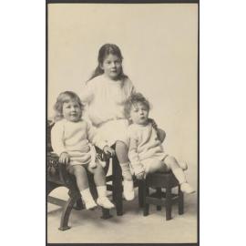 Eunoe [Thompson], Elespie [Forsyth], and Tim [Thompson]