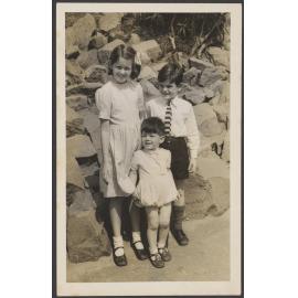 'Penny, Jeremy, Simon Stamers-Smith. Durban?'