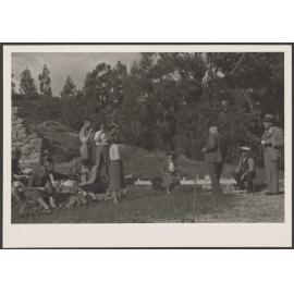Group of people at the old Hallenstein's Mill