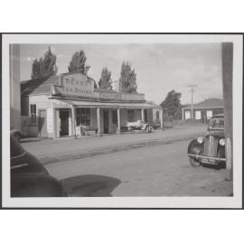 Gillies Street, Kawakawa, including Dean's Tea Rooms