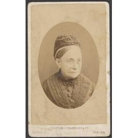 'Mrs de Beer'