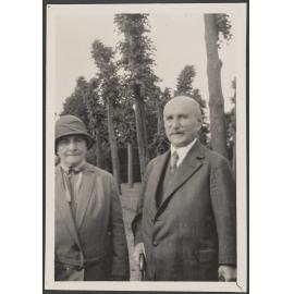 Unidentified older couple [Willi Fels on right?]