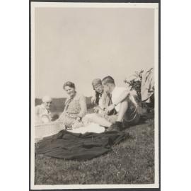 Picnic with Lesley Brasch, two unidentified women, and a man, at Grünthal Hochbrücke