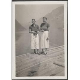 Lel Brasch, Eunoe Thompson