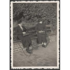 Agnes Barden and her sister