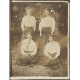 Helene Brasch and Emily, Kate, Sarah Fels