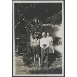 Henry, Charles, Lesley Brasch at Roaring Meg, Xmas 1925