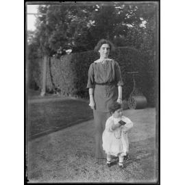 Helene and Lesley Brasch