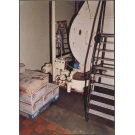 McIntyre Machine. Outlet sieve and pump.