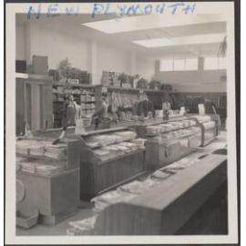Hallensteins store interior, New Plymouth