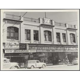 Hallensteins Building, Nelson