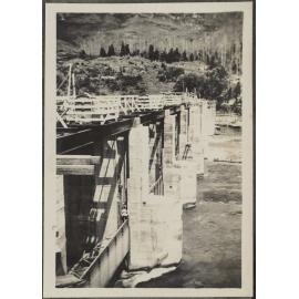 Kawarau Falls Bridge construction
