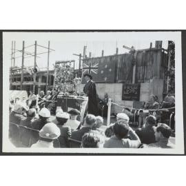 Professor John Walsh at the foundation stone ceremony for the Otago Dental School