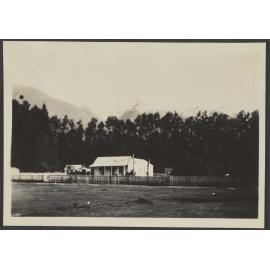 Building at Minaret Station