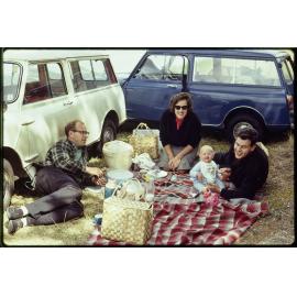 Picnic at Roxburgh