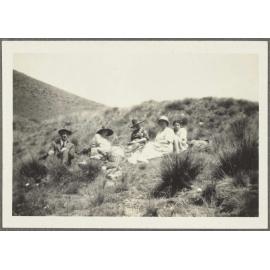Henry and Lesley Brasch and three unidentified women having a picnic
