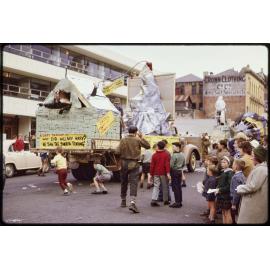 Capping procession