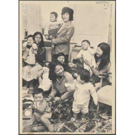 Mothers and preschoolers at the Otago Polytechnic Adult Learning Centre, Cargill Street