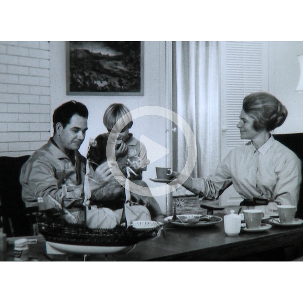 Hudsons Chocolate Sultana Pasties