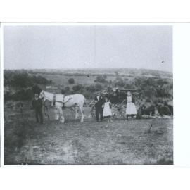 W. (Bill) Harris on left