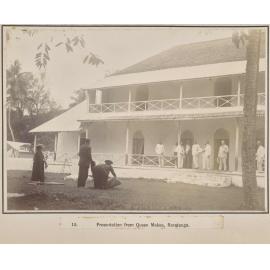 Presentation from Queen Makea, Rarotonga