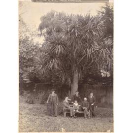 Family group, Dunedin