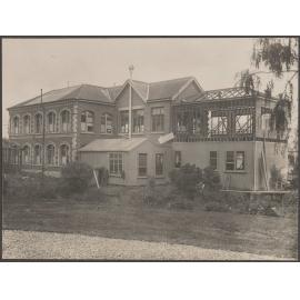 Dental School extention under construction