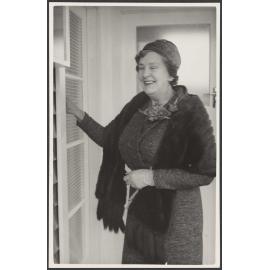 'Mrs C.D. Simmons officially opening the new Plunket Rooms at Okaiawa'