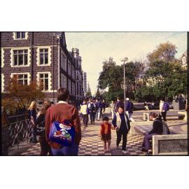 People on Union Street Bridge, University Campus