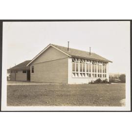 Lovells Flat School