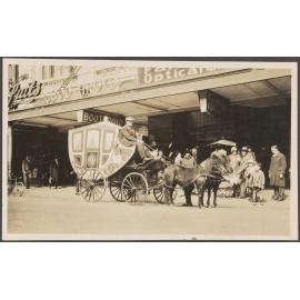 Thomsons Lemonade pony-drawn carriage and coachman on Princes Street