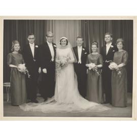 Bridal party for the wedding of Elizabeth Walsh and Murray Hanan