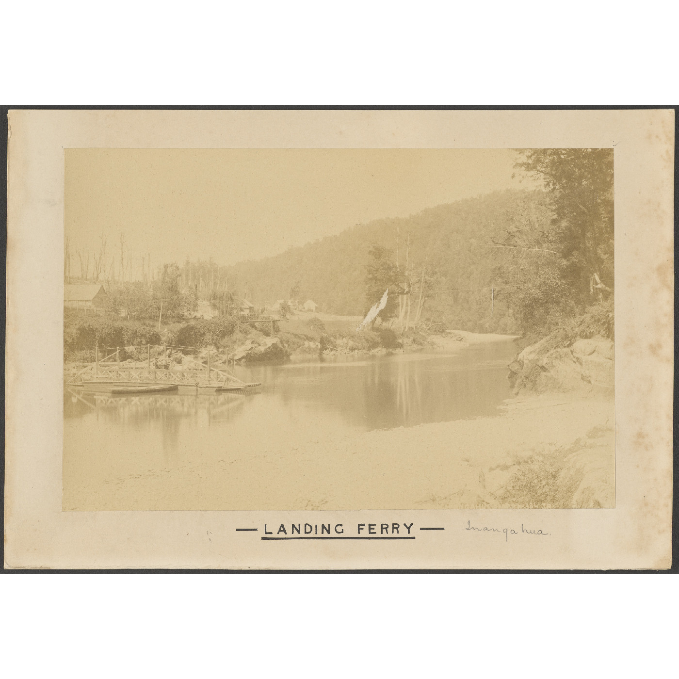 Landing ferry, Inangahua