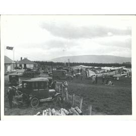 Air pageant, Fairey III F Mark III in foreground