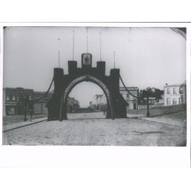 The Governor's Visit [visit of Alfred Ernest Duke of Edinburgh]