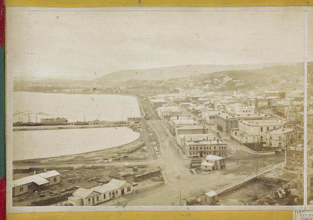 Panorama of Dunedin [part 1 of 10]