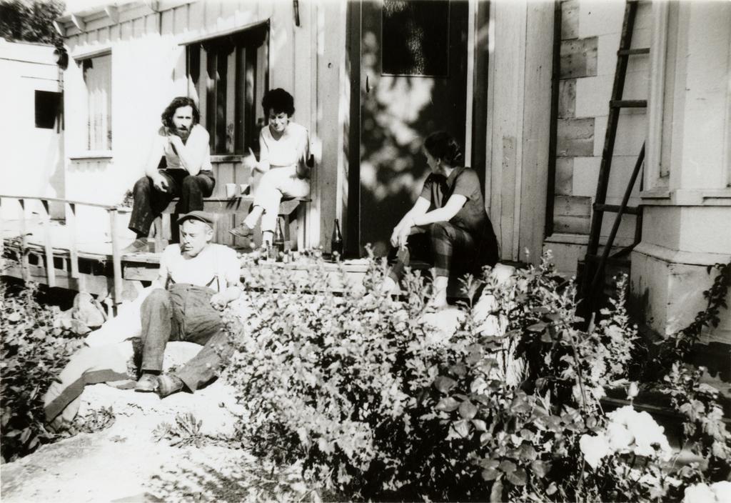 Friends of the Globe Theatre Inc. : Records